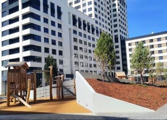 Продаю квартиру студию, 26 м2, Тюмень, улица Геннадия Райкова, 19