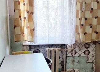 Продам 3-ком. квартиру, 64.7 м2, Бор, улица Победы, 14