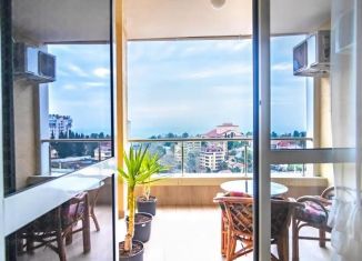 Продаю 2-ком. квартиру, 54 м2, Сочи, Учительская улица, 9