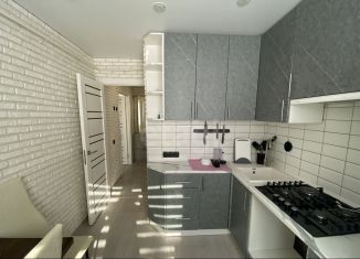 Продаю 1-ком. квартиру, 30.1 м2, Смоленск, улица Маршала Ерёменко, 46