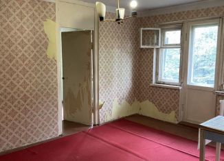 Продам трехкомнатную квартиру, 45.7 м2, Орёл, улица Маринченко, 28