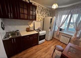 1-комнатная квартира в аренду, 38 м2, Тихвин, 3-й микрорайон, 30