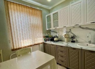 Трехкомнатная квартира на продажу, 64 м2, Грозный, улица Менделеева, 6