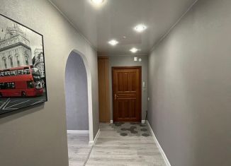 Продам 3-комнатную квартиру, 62.9 м2, Сухой Лог, улица Белинского, 34