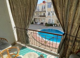 Продается 2-ком. квартира, 71.5 м2, Крым, проспект Ленина, 68к37