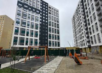 Продам 3-комнатную квартиру, 75 м2, деревня Дударева, улица Сергея Джанбровского, 27к1