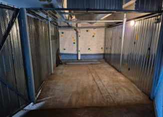 Сдается в аренду гараж, 18 м2, Москва, Нижняя улица, 16