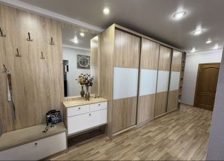 Продается 3-ком. квартира, 95 м2, Белгородская область, микрорайон Степной, 30