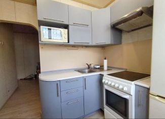 Сдаю в аренду двухкомнатную квартиру, 46 м2, Тюмень, улица Московский Тракт, 108