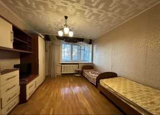 Сдача в аренду 3-ком. квартиры, 64 м2, Липецк, Советская улица, 68