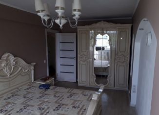 3-комнатная квартира в аренду, 70 м2, Чита, 5-й микрорайон, 32Б