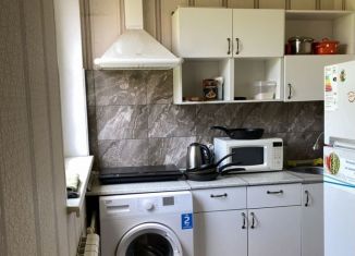 Сдаю двухкомнатную квартиру, 35 м2, Новочеркасск, Холмистый переулок, 2