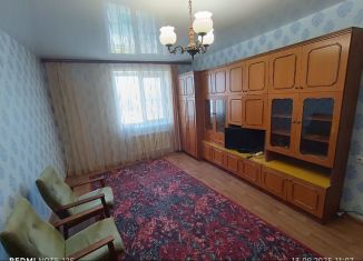 Сдам в аренду однокомнатную квартиру, 40 м2, Губкин, Мичуринский микрорайон, 1А
