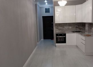 Сдам в аренду двухкомнатную квартиру, 60 м2, Грозный, улица Сайпуддина Шарпудиновича Лорсанова, 14