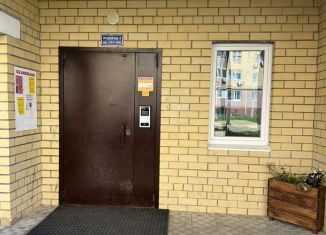 Продам 1-ком. квартиру, 39 м2, Йошкар-Ола, улица Панфилова, 33Б