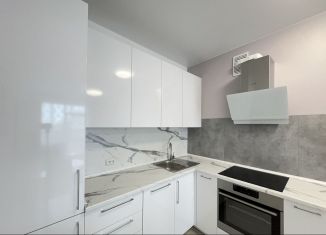 Сдаю в аренду однокомнатную квартиру, 45 м2, Екатеринбург, улица Расковой, 8