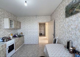 Сдача в аренду двухкомнатной квартиры, 54.6 м2, Оренбургская область, улица Ткачёва, 16/3