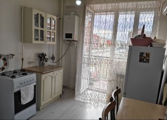 Сдается 3-ком. квартира, 70 м2, Грозный, улица Новаторов, 12