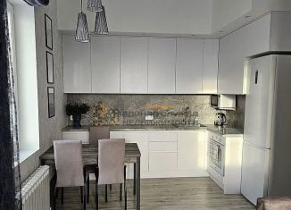 Сдается в аренду трехкомнатная квартира, 61.8 м2, Республика Башкортостан, улица Пархоменко, 123