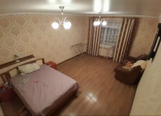 Сдаю двухкомнатную квартиру, 60 м2, Пермь, Уральская улица, 95