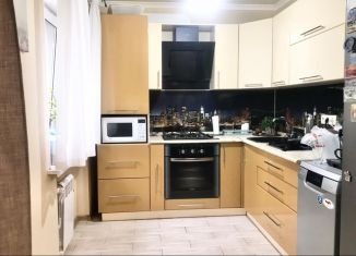 Сдаю трехкомнатную квартиру, 65 м2, Ростов-на-Дону, проспект Стачки, 190/1