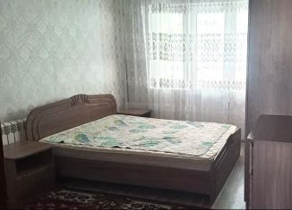 Сдаю в аренду 2-ком. квартиру, 60 м2, Ростов-на-Дону, улица Содружества, 84/1