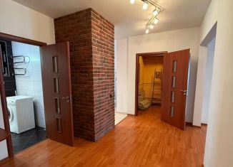 Сдаю 2-ком. квартиру, 60.7 м2, Республика Башкортостан, улица Карла Маркса, 44