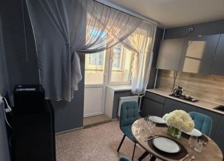 Сдача в аренду 1-ком. квартиры, 35 м2, Республика Башкортостан, улица Чапаева, 61В