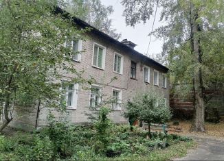 Сдаю в аренду однокомнатную квартиру, 30 м2, Бор, улица Махалова, 19