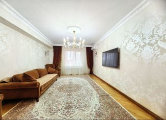 Сдам в аренду 3-комнатную квартиру, 100 м2, Дербент, улица Сальмана, 49