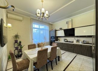 Продажа четырехкомнатной квартиры, 175.4 м2, Татарстан, проспект Шинников, 3