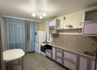 Сдам однокомнатную квартиру, 39 м2, Республика Башкортостан, улица Юрия Гагарина, 74