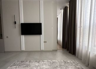 Сдача в аренду 2-ком. квартиры, 40 м2, Махачкала, проспект Али-Гаджи Акушинского, 310