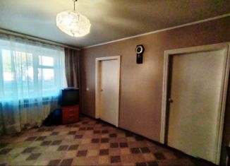 Продажа 4-ком. квартиры, 61.4 м2, Валуйки, улица 1 Мая