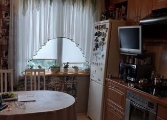 Продам 3-ком. квартиру, 68.1 м2, Челябинская область, улица Комарова, 133