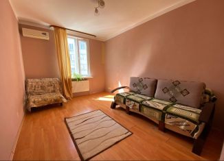 Сдача в аренду 2-ком. квартиры, 62 м2, Крым, Адмиральский бульвар, 7Е