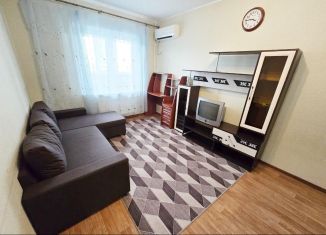 Сдается в аренду 1-комнатная квартира, 36 м2, Ростов-на-Дону, улица Петренко, 26