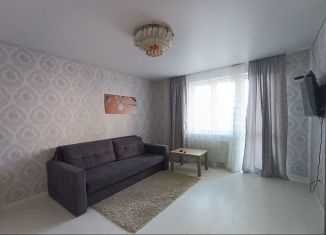 Сдаю 2-комнатную квартиру, 64 м2, Калининград, Красносельская улица, 82к1