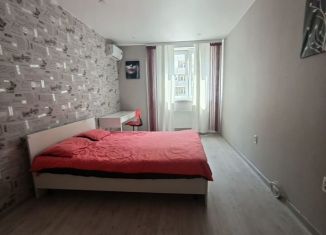 Сдача в аренду 1-ком. квартиры, 42 м2, Краснодар, Кореновская улица, 2к2