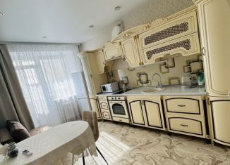 Сдаю в аренду 1-ком. квартиру, 41.8 м2, Тюмень, Широтная улица, 217