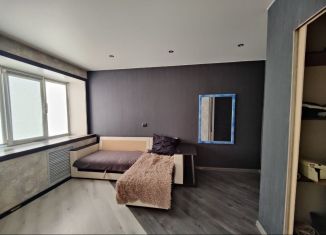 Сдам 1-ком. квартиру, 30 м2, Сарапул, улица Чистякова, 50А