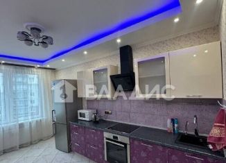 Аренда двухкомнатной квартиры, 68.2 м2, Мурино, Скандинавский проезд, 4к1