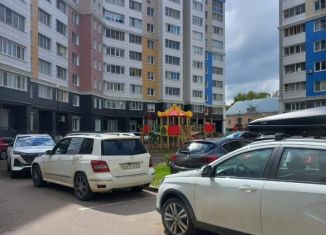 Сдача в аренду однокомнатной квартиры, 47 м2, Тверь, улица 15 лет Октября, 52к1