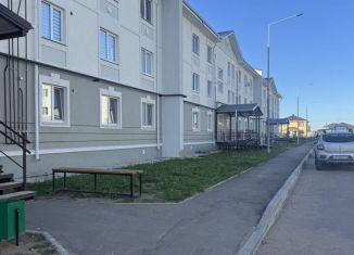 Продам 1-комнатную квартиру, 41 м2, деревня Куюки, улица 21-й Квартал, 8