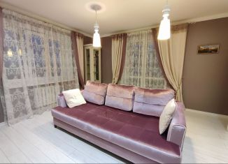 Двухкомнатная квартира в аренду, 68 м2, Республика Башкортостан, улица Чернышевского, 105к1