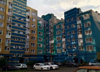 Сдается в аренду 1-комнатная квартира, 35 м2, Калининград, Минусинская улица, 16