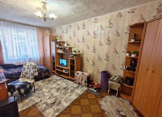 Продажа однокомнатной квартиры, 30 м2, Новомосковск, улица Генерала Белова, 19Б