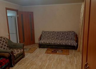 Аренда однокомнатной квартиры, 40 м2, Керчь, улица 1-й Пятилетки, 27А