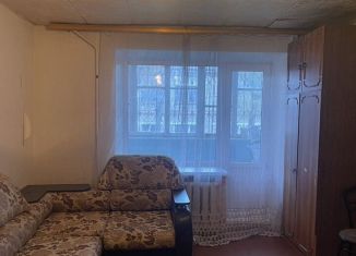 Сдаю двухкомнатную квартиру, 50 м2, Тюмень, улица Мелиораторов, 3А