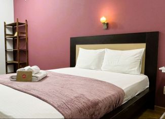 Сдам 1-ком. квартиру, 46 м2, Калуга, улица Поле Свободы, 129